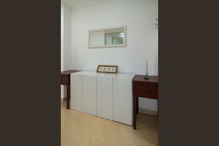 Apartamento para alugar com 48m², 1 quarto e sem vagaCorredor / Lavabo