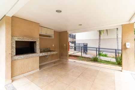 Apartamento para alugar com 38m², 2 quartos e 1 vagaÁrea comum - Churrasqueira