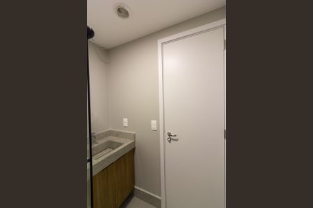 Apartamento para alugar com 31m², 1 quarto e sem vaga Apartamento para alugar com 31m², 1 quarto e sem vagaBanheiro