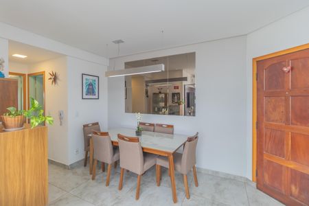 Apartamento à venda com 3 quartos, 70m² em Palmares, Belo Horizonte
