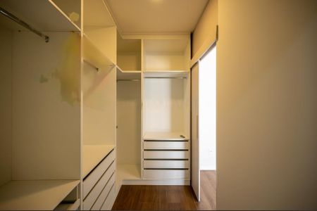 Casa de condomínio à venda com 199m², 3 quartos e 4 vagasFoto 37