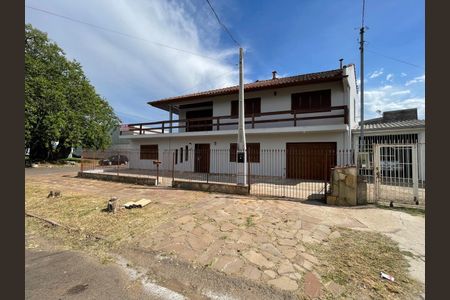 Casa para alugar com 180m², 4 quartos e 2 vagasFachada