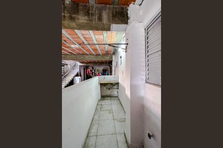 Casa para alugar com 30m², 1 quarto e sem vagaÁrea de Serviço
