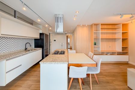 Apartamento à venda com 66m², 2 quartos e 2 vagasSala