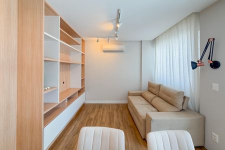 Apartamento à venda com 66m², 2 quartos e 2 vagasSala