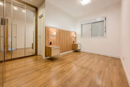 Apartamento à venda com 66m², 2 quartos e 2 vagasSuíte