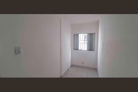 Casa para alugar com 2 quartos, 35m² em Ayrosa, Osasco