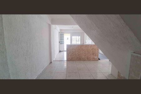 Casa para alugar com 2 quartos, 35m² em Ayrosa, Osasco
