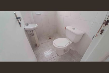 Casa para alugar com 2 quartos, 35m² em Ayrosa, Osasco