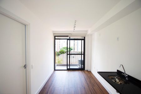 Entrada de kitnet/studio à venda com 1 quarto, 28m² em Pinheiros, São Paulo