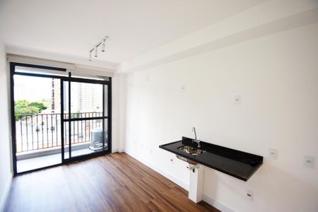 Sala studio de kitnet/studio à venda com 1 quarto, 28m² em Pinheiros, São Paulo