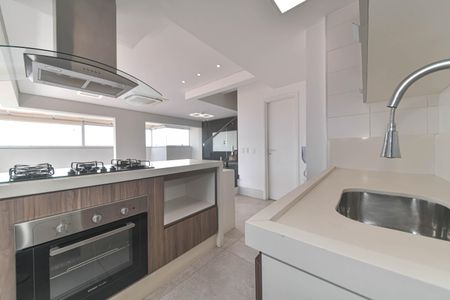 Apartamento à venda com 140m², 3 quartos e 2 vagasCozinha