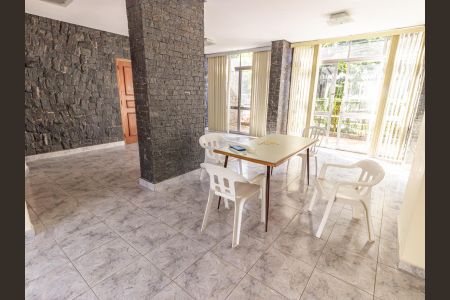 Apartamento à venda com 100m², 3 quartos e 1 vagaÁrea comum - Salão de festas