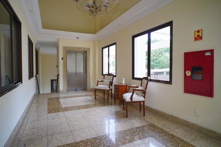 Apartamento à venda com 110m², 3 quartos e 2 vagasHall de entrada