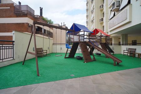 Apartamento à venda com 110m², 3 quartos e 2 vagasÁrea comum - Playground