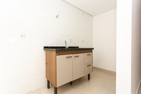Cozinha de apartamento para alugar com 2 quartos, 48m² em Vila Centenario, São Paulo