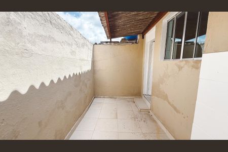 Casa para alugar com 60m², 1 quarto e sem vagaÁrea de Serviço