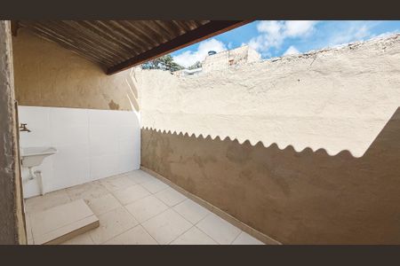 Casa para alugar com 60m², 1 quarto e sem vagaÁrea de Serviço