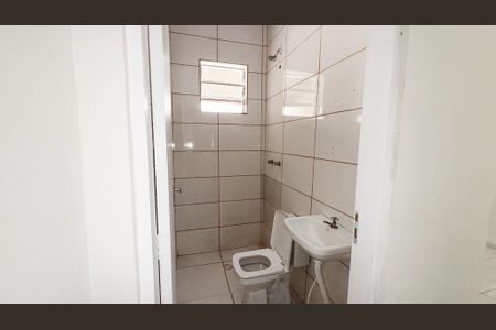 Casa para alugar com 60m², 1 quarto e sem vagaBanheiro