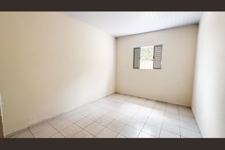 Quarto de casa para alugar com 1 quarto, 60m² em Parque Peruche, São Paulo
