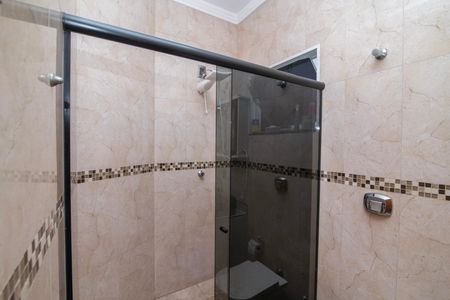 Casa para alugar com 188m², 3 quartos e 3 vagasBanheiro Social