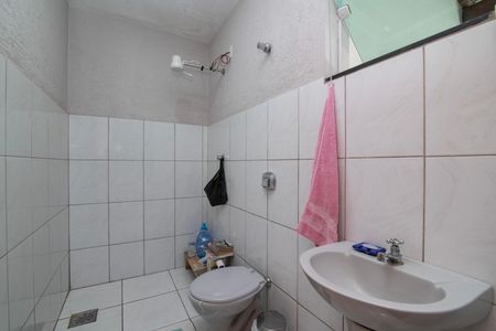 Casa para alugar com 188m², 3 quartos e 3 vagasBanheiro Externo