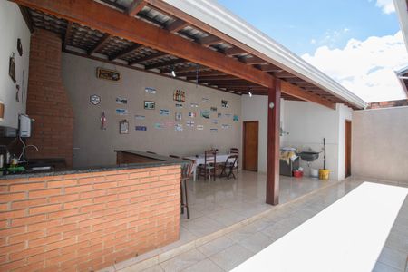 Casa para alugar com 188m², 3 quartos e 3 vagasChurrasqueira