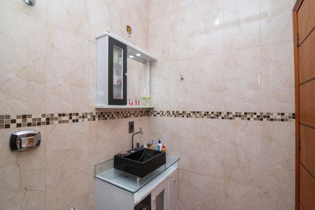 Casa para alugar com 188m², 3 quartos e 3 vagasBanheiro Social