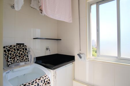 Apartamento à venda com 69m², 2 quartos e 1 vagaÁrea de Serviço