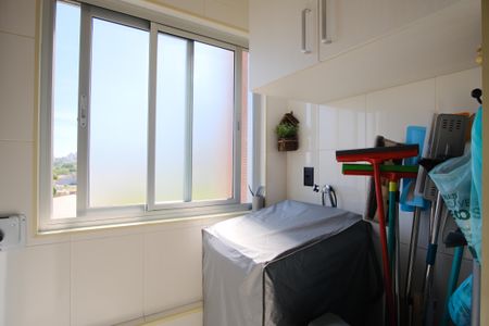 Apartamento à venda com 69m², 2 quartos e 1 vagaÁrea de Serviço