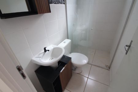 Suite Quarto 1 de apartamento para alugar com 3 quartos, 57m² em Cinco, Contagem