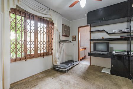 Casa à venda com 301m², 4 quartos e 2 vagas Casa à venda com 301m², 4 quartos e 2 vagasSuíte 2