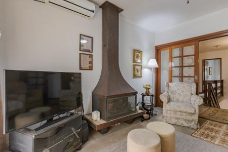 Sala de casa à venda com 4 quartos, 301m² em Jardim Itu, Porto Alegre