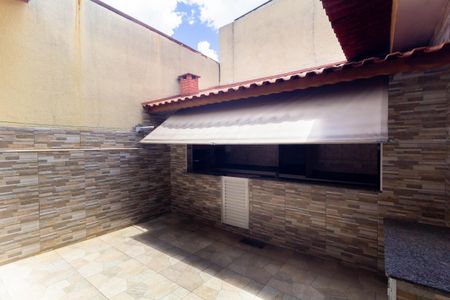 Casa à venda com 149m², 3 quartos e 4 vagasÁrea externa