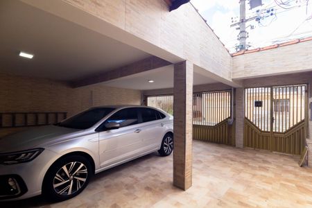 Casa à venda com 149m², 3 quartos e 4 vagasGaragem