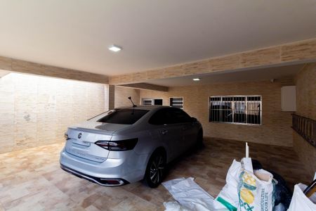 Casa à venda com 149m², 3 quartos e 4 vagasGaragem