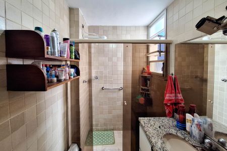 Apartamento à venda com 65m², 2 quartos e 1 vagaBanheiro