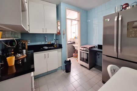 Apartamento à venda com 65m², 2 quartos e 1 vagaCozinha