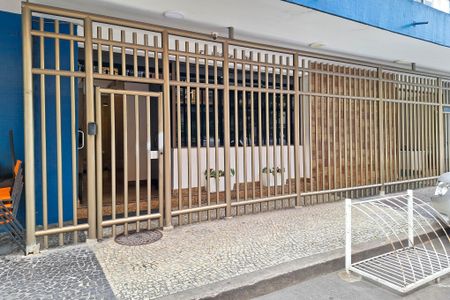 Apartamento à venda com 65m², 2 quartos e 1 vagaFachada