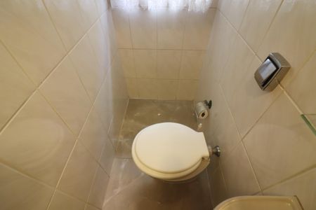 Casa à venda com 191m², 5 quartos e 2 vagasLavabo