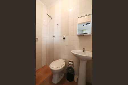 Casa à venda com 191m², 5 quartos e 2 vagasBanheiro de serviço