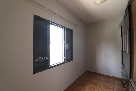 Casa à venda com 191m², 5 quartos e 2 vagasQuarto 3