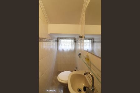 Casa à venda com 191m², 5 quartos e 2 vagasLavabo