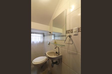 Casa à venda com 191m², 5 quartos e 2 vagasLavabo