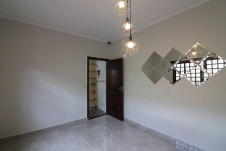 Casa à venda com 191m², 5 quartos e 2 vagasSala de Jantar
