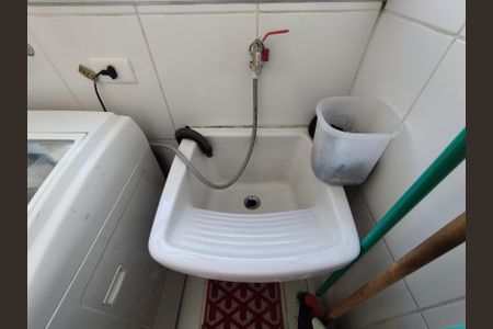 Apartamento à venda com 64m², 2 quartos e 1 vagaÁrea de Serviço