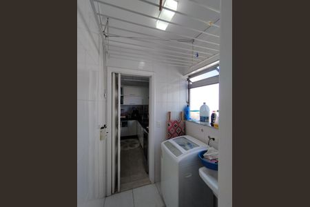 Apartamento à venda com 64m², 2 quartos e 1 vagaÁrea de Serviço