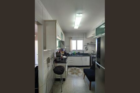 Apartamento à venda com 64m², 2 quartos e 1 vagaCozinha - Armários