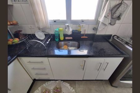 Apartamento à venda com 64m², 2 quartos e 1 vagaCozinha - Torneira