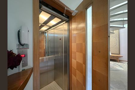 Casa para alugar com 399m², 3 quartos e 1 vagaElevador